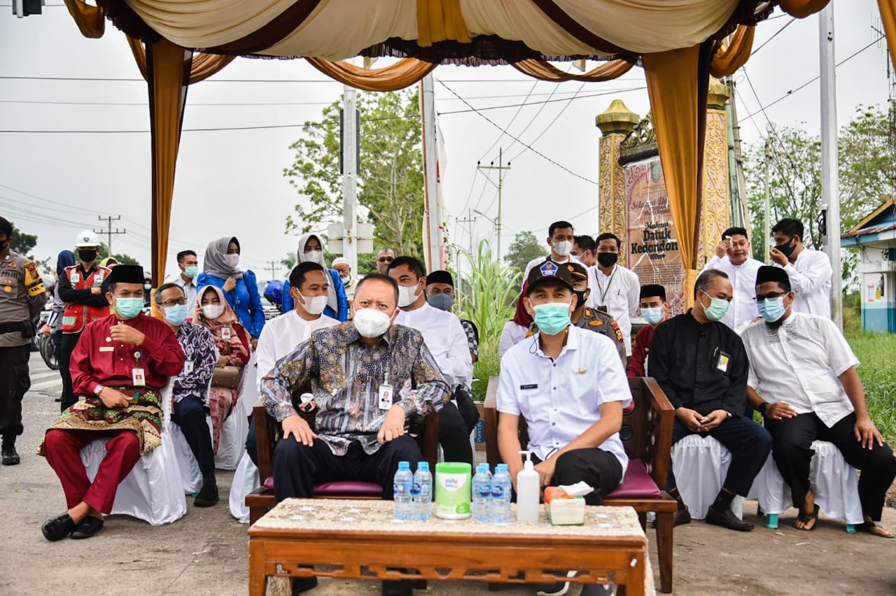 Penyerahan Bak Sampah Untuk Dumai, Terima Kasih Bank Riau Kepri