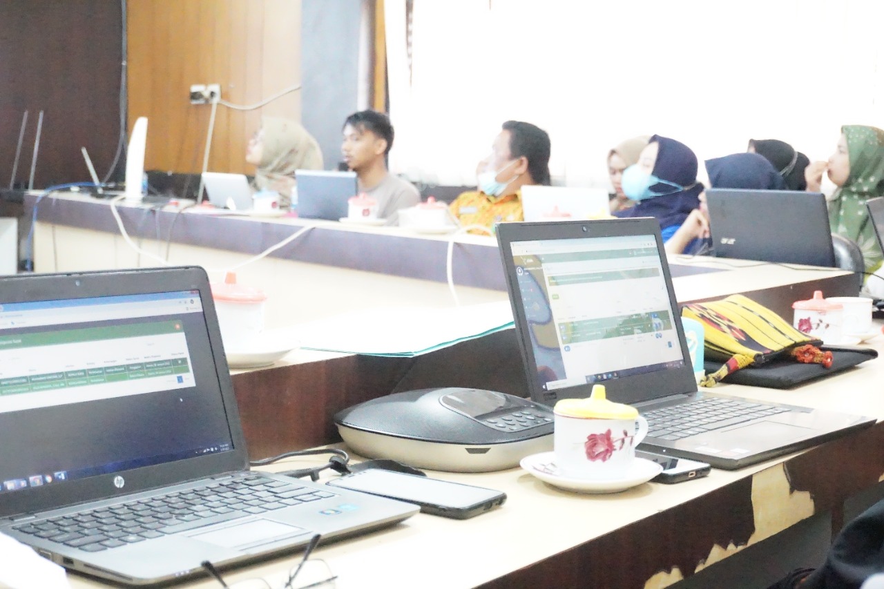 Diskominfo Dumai Berikan Sosialisasi Pemantapan Penggunaan e-Office di Lingkup DKPP Kota Dumai