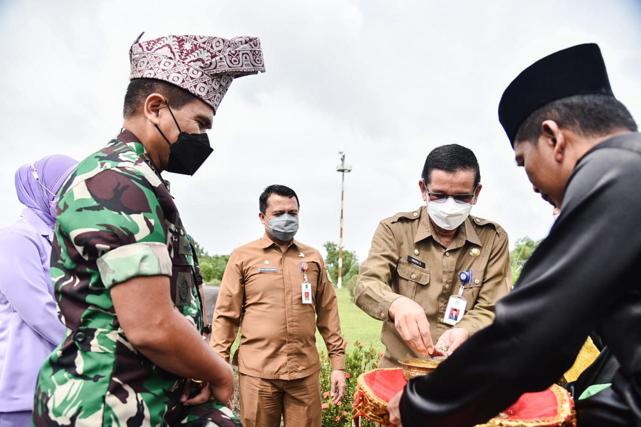 Sekda Sambut Hangat Panglima Komando, Bapak Muhammad Ali