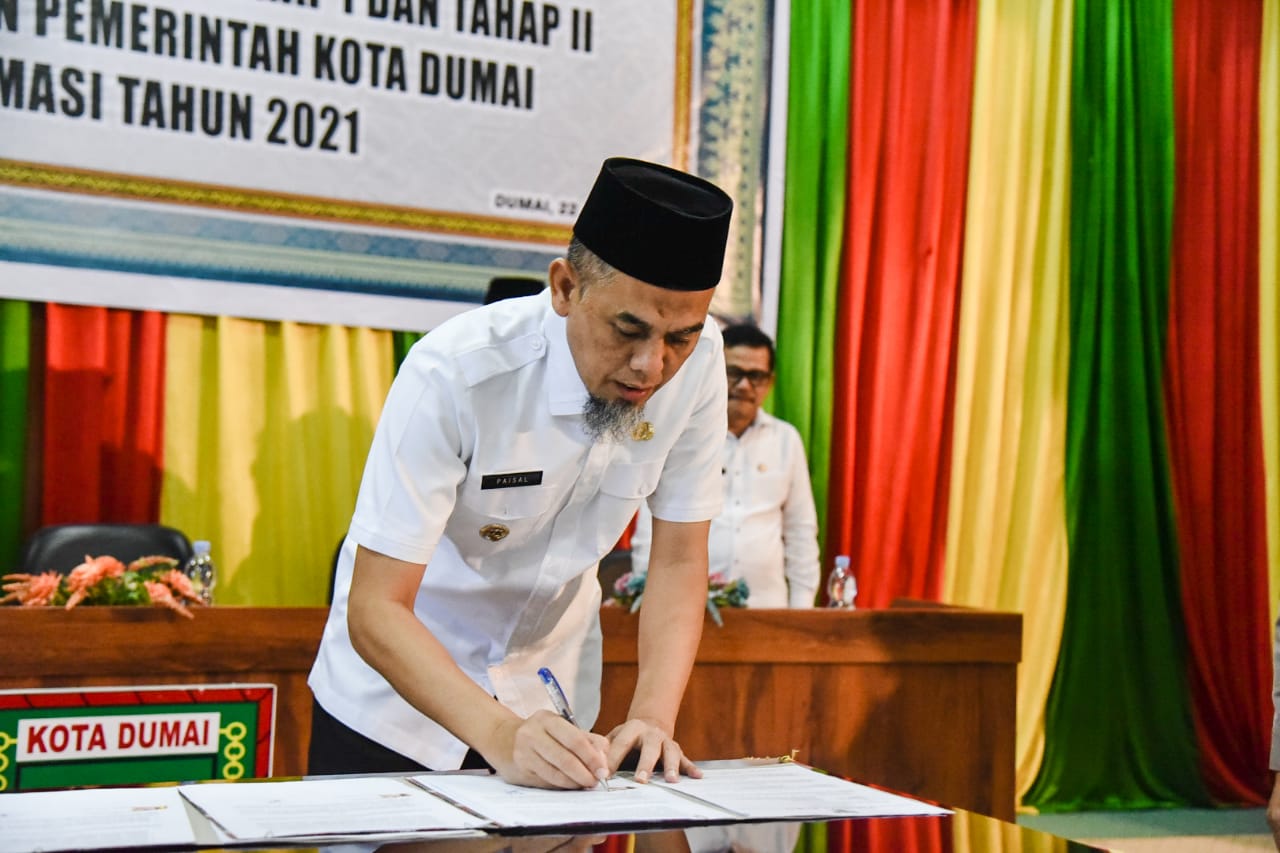 Pemko Dumai Angkat 434 Pegawai Dengan Perjanjian Kerja,Wali Kota : Jalankan Amanah Sebaik-Baiknya 