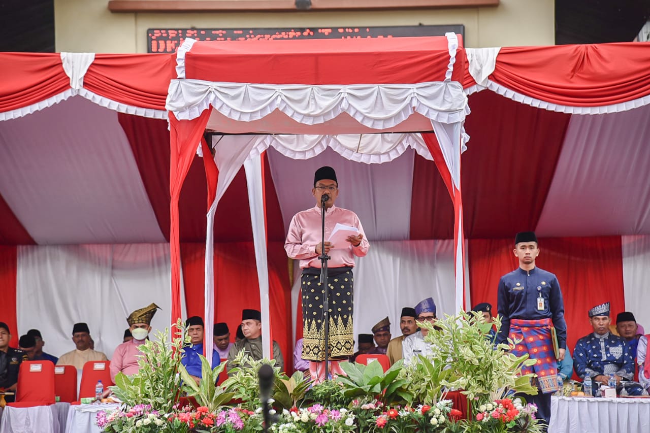 Bertindak Sebagai Inspektur HUT Provinsi Riau Ke 65, Kapolres Dumai: Mari Kita Terus Bangun Negeri Ini