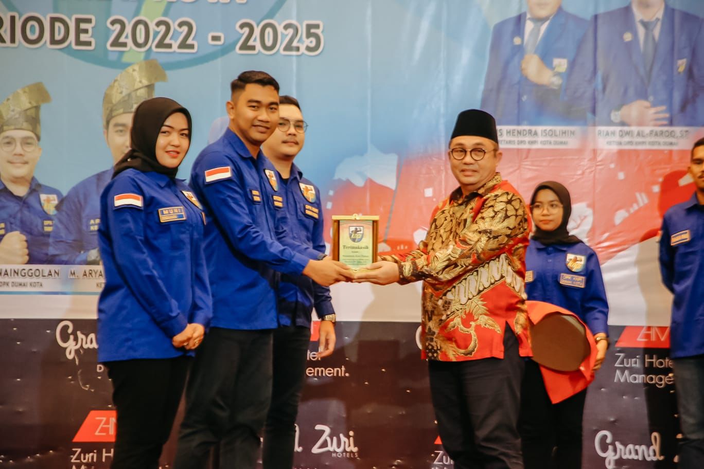 Hadiri Pelantikan dan Sosialisasi Anti Narkoba yang Digelar DPK KNPI Dumai Kota, Asisten III Berikan Apresiasi