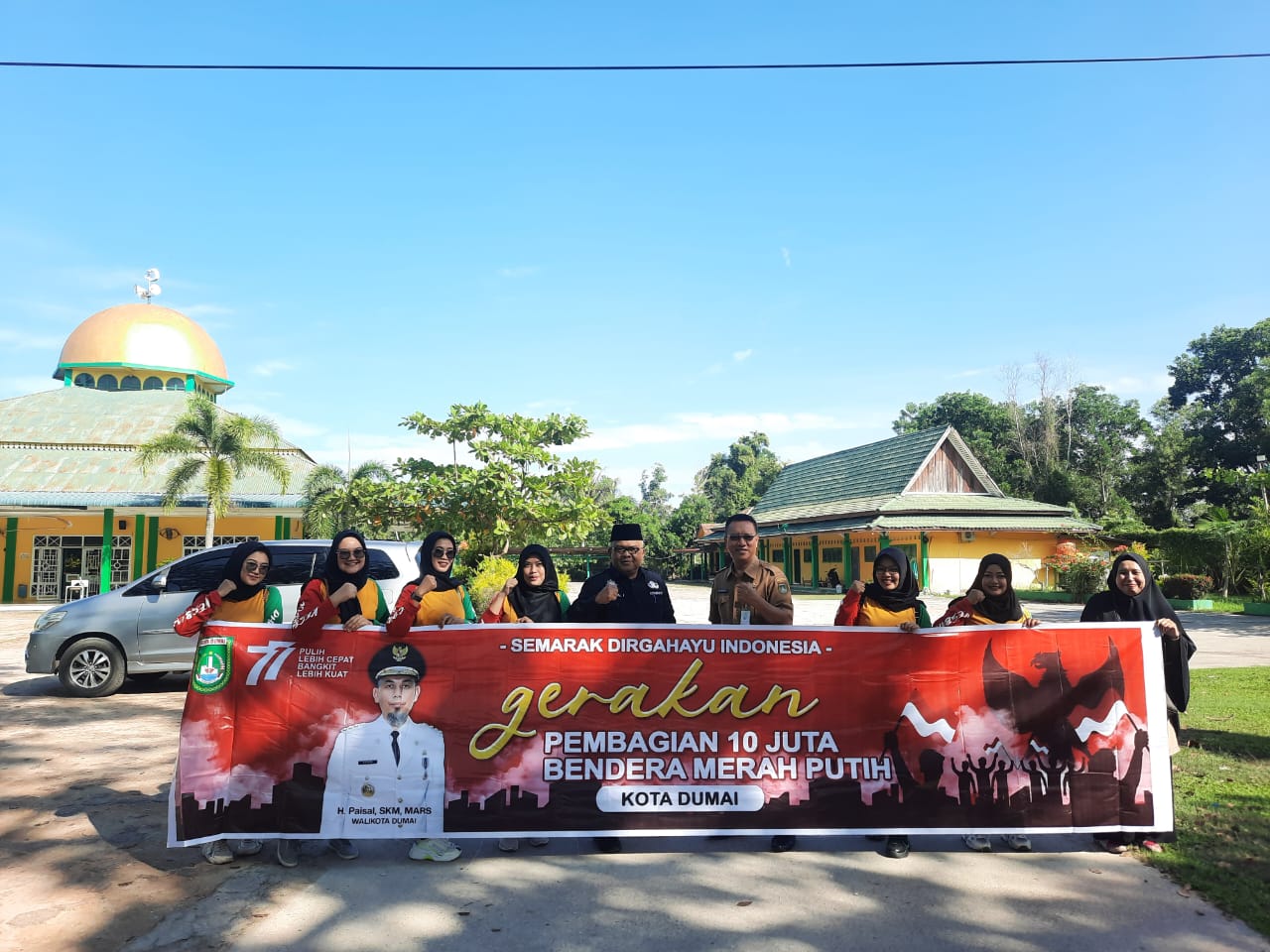 Pemko Dumai Dukung Program Gerakan Pembagian 10 Juta Bendera Merah Putih