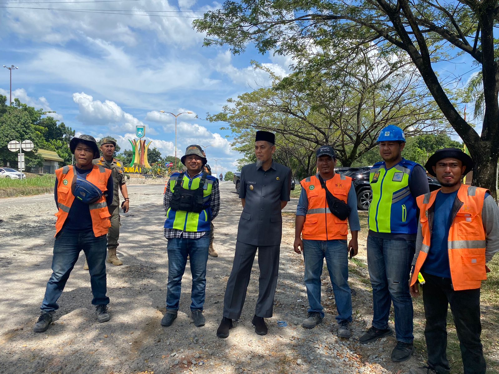 Tinjau Pembangunan Jalan Tuanku Tambusai, Wali Kota Dumai: Berkat Doa dan Ikhtiar, Sempena HUT RI ke 77