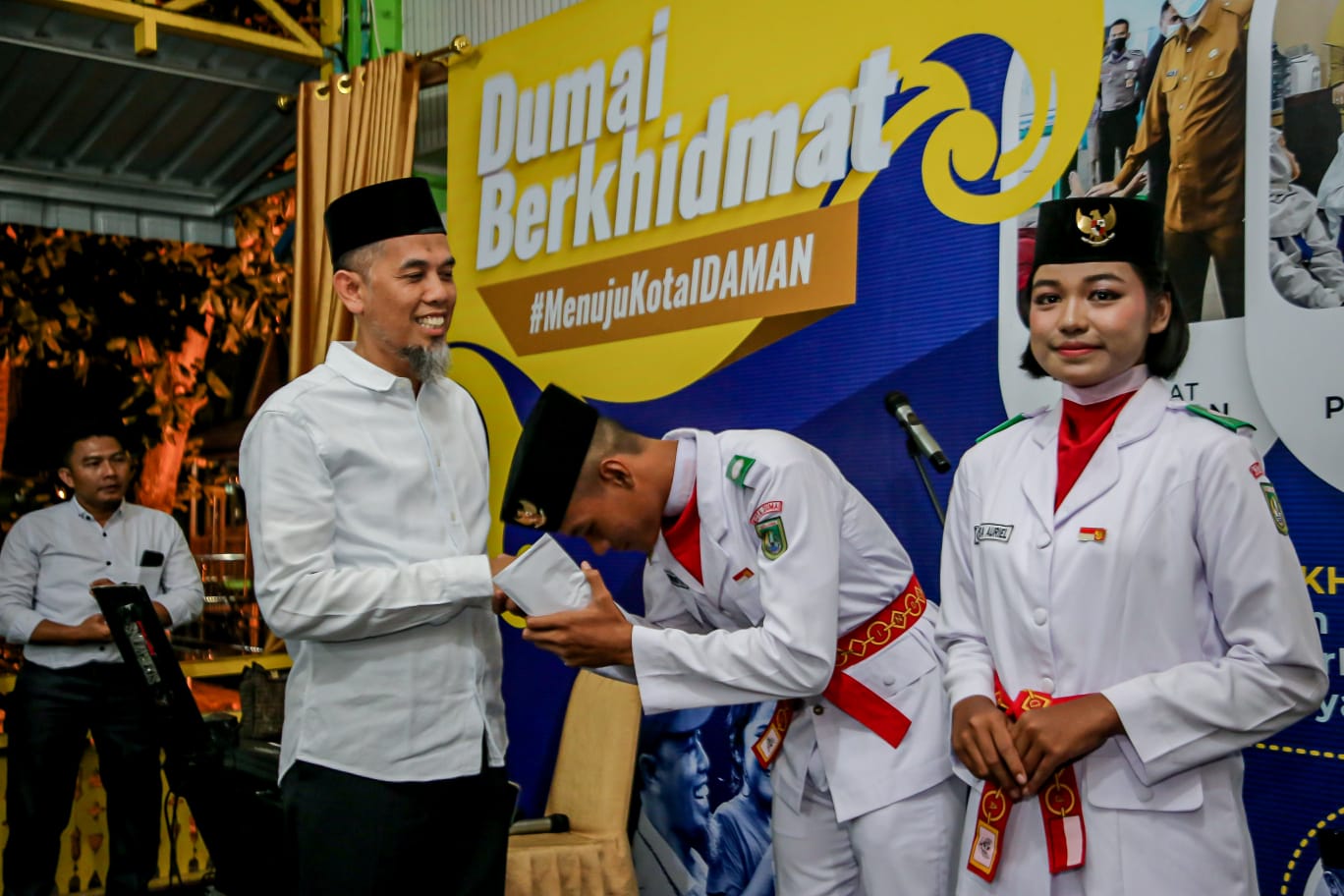 Suasana Ramah Tamah Wali Kota Dumai Bersama 35 Anggota Paskibraka Penuh Rasa Keakraban Dan Kedekatan