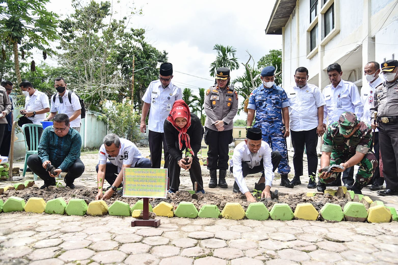 Launching Gerakan Menanam Cabe, Gubernur Riau Berharap Inflasi Dapat Menurun