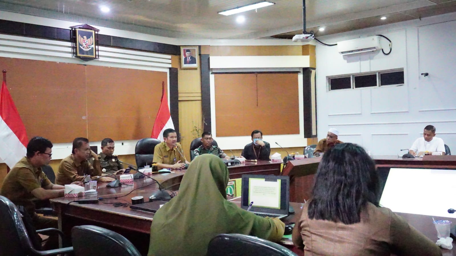 Pimpin Rapat Pengendalian Inflasi, Mendagri Instruksikan Semua Kepala Daerah Agar Dapat Membantu Masyarakat