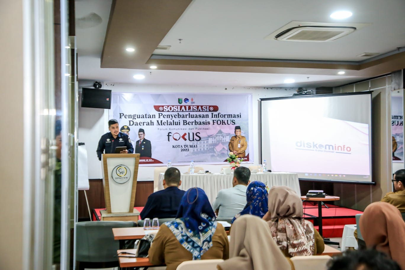 Wujudkan Penyelenggaraan Pemerintahan Daerah Yang Transparan, Diskominfotiksan Gelar Sosialisasi Penguatan Penyebarluasan Informasi Daerah Berbasis Fokus 