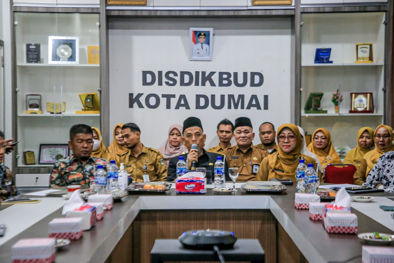 Dukung Perencanaan Berbasis Data Rapor Pendidikan, Wali Kota Dumai: Wujudkan Peningkatan dan Perbaikan Mutu Pendidikan