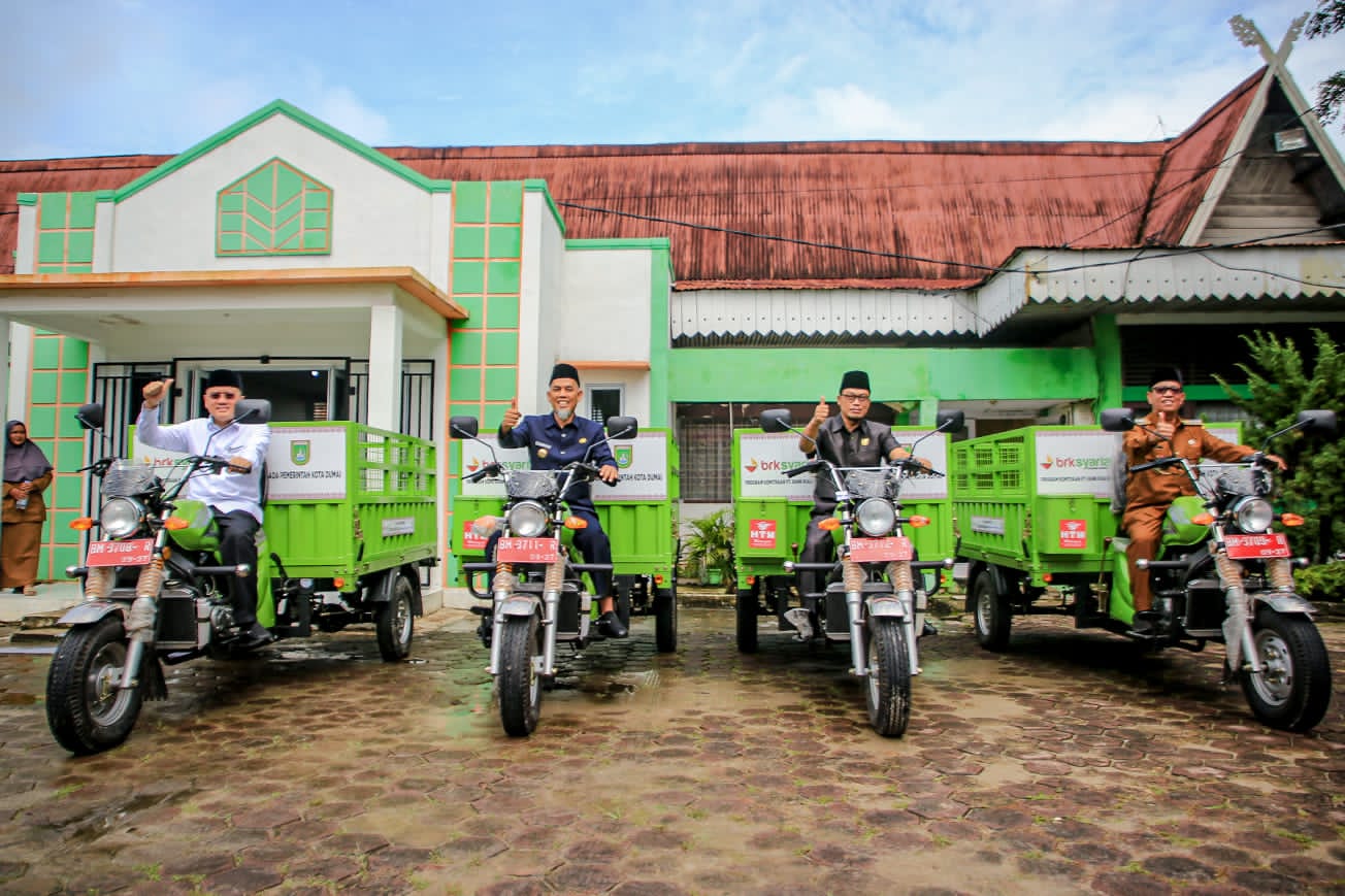 BRK Syariah Berikan Bantuan 5 Unit Motor Pengangkut Sampah dan 2 Unit Bank Sampah, Walikota : Insya Allah, Khidmat Kebersihan di 2023 Bisa Clear