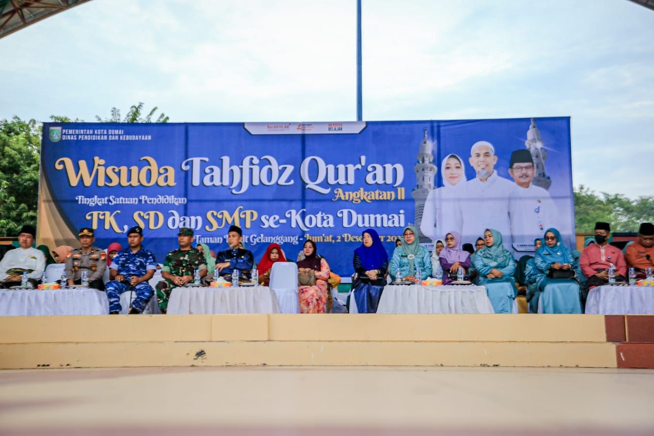 Hafal Juz 30 Dan 29, Ribuan Siswa-Siswi Diwisuda, Wali Kota Berikan Apresiasi Kepada Para Guru