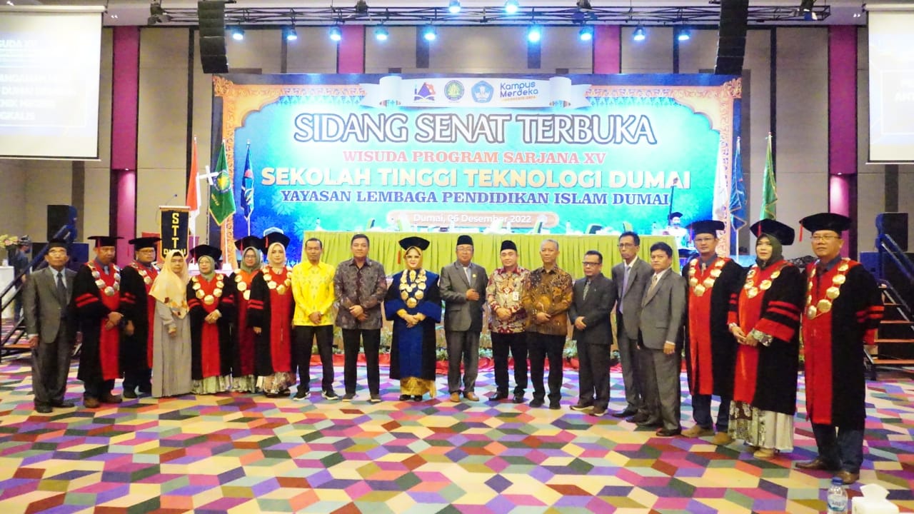 142 Mahasiswa/I STT Dumai Diwisuda, Asisten III: Berikan Kontribusi Nyata Untuk Negeri