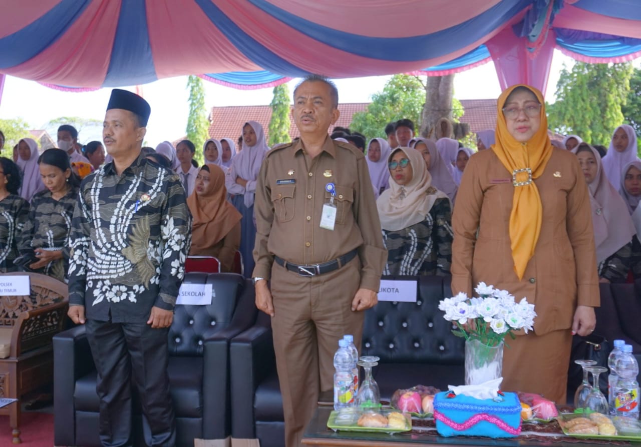 Buka Kegiatan Smanda Competition Talent, Asisten II Berpesan Kepada Siswa Agar Mengedepankan Kejujuran