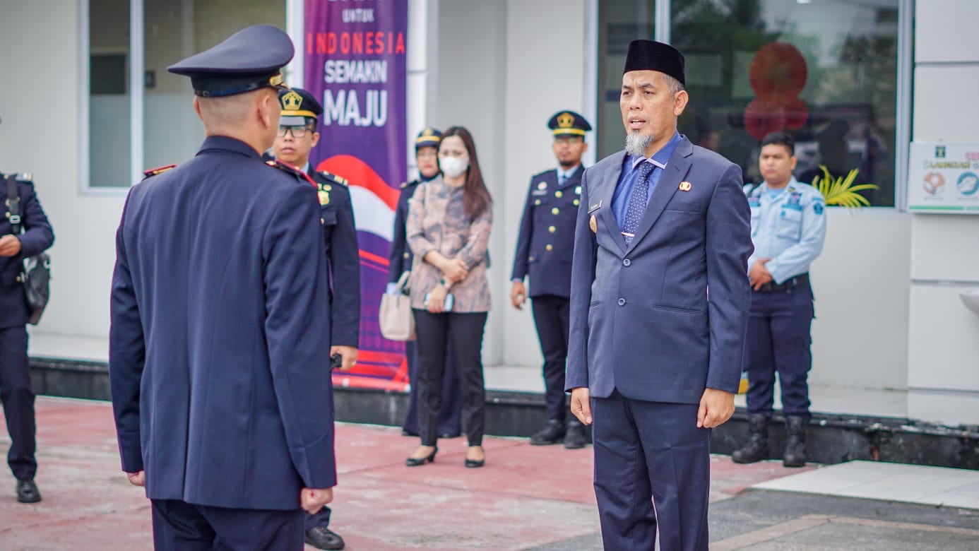 Bertindak Sebagai Inspektur Upacara Pada Peringatan HBI Ke-73, Wali Kota Dumai Sampaikan Amanat Menkumham RI