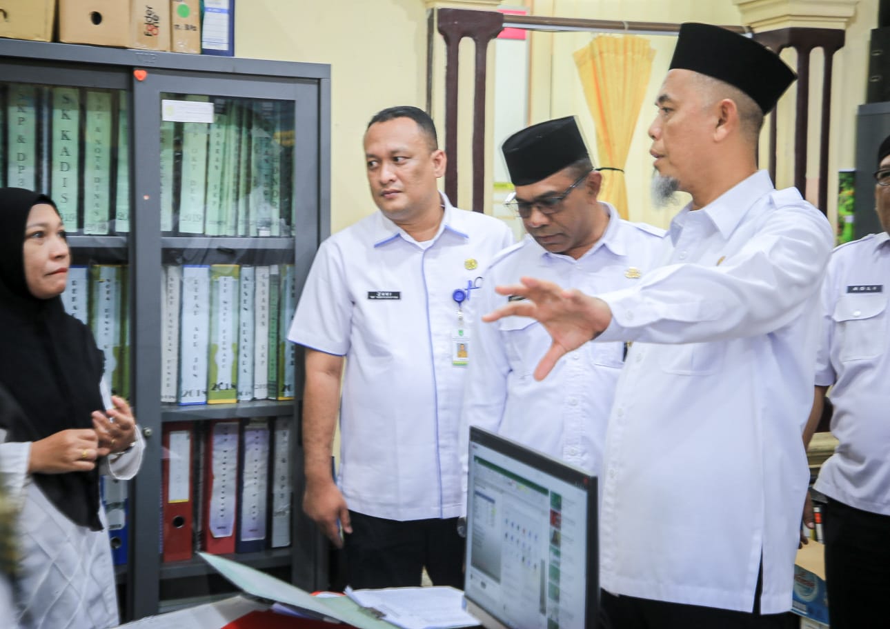 Tegakkan Disiplin Di Lingkungan Pemko Dumai, Wali Kota Laksanakan Inspeksi Mendadak