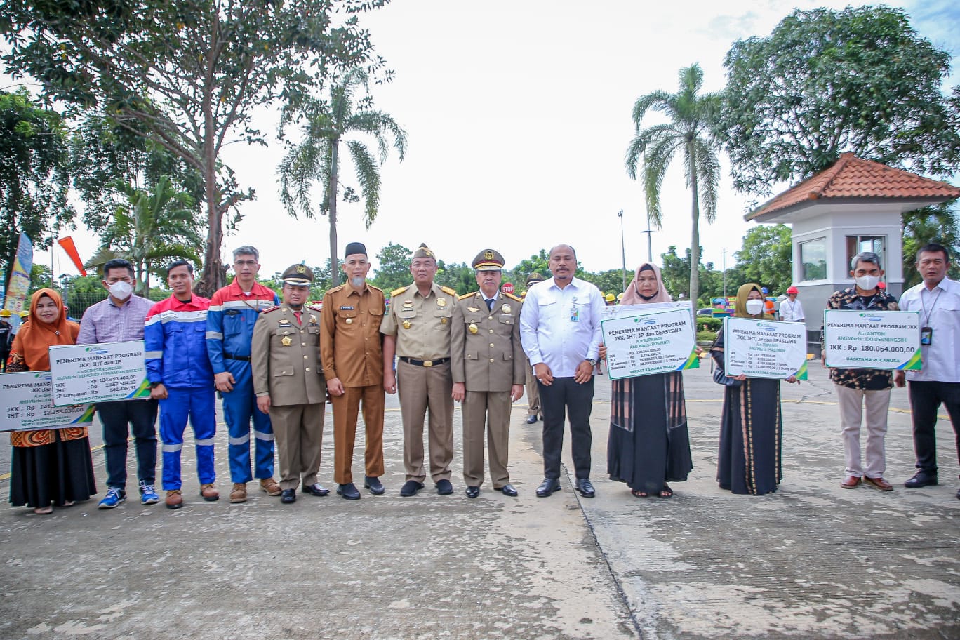 Hadiri Apel Bulan K3 Nasional, Wali Kota Dumai: Budayakan K3 Agar Dunia Kerja Bisa Produktif dan Aman