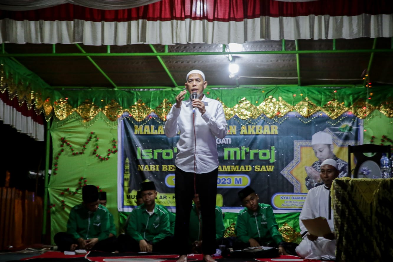 Hadiri Peringatan Isra Miraj di Musala Ar-Rohmah, Wali Kota Dumai: Bersama Komit Dukung Khidmat Pendidikan