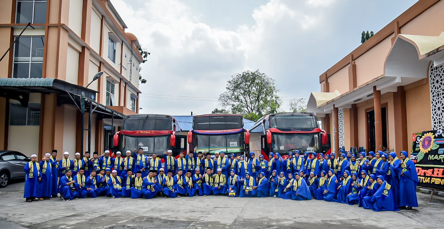 57 Jemaah Umrah Pemko Dumai Berangkat Menuju Tanah Suci Melalui Bandara Kualanamu