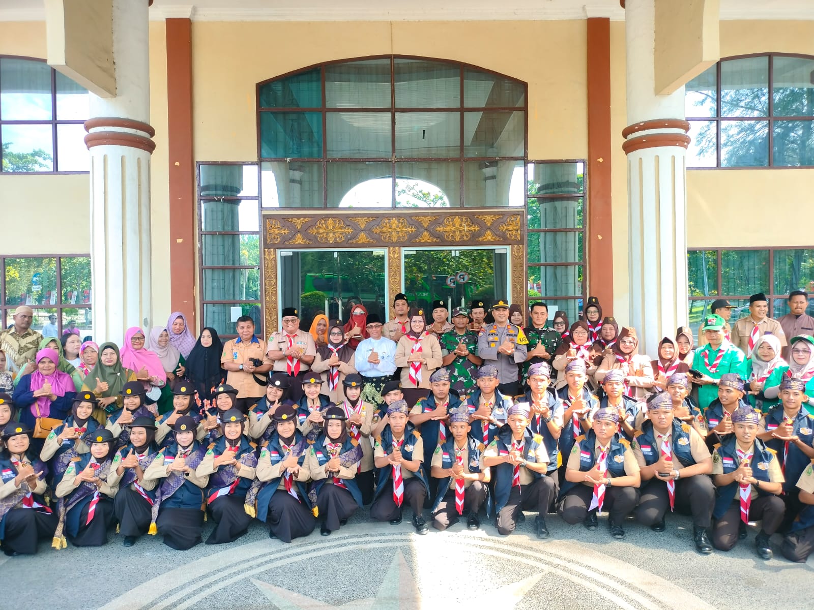 Kontingen Kwarcab Pramuka Dumai Ikuti Raimuna Nasional XII Ke Cibubur, Staf Ahli:Jaga Kekompakan