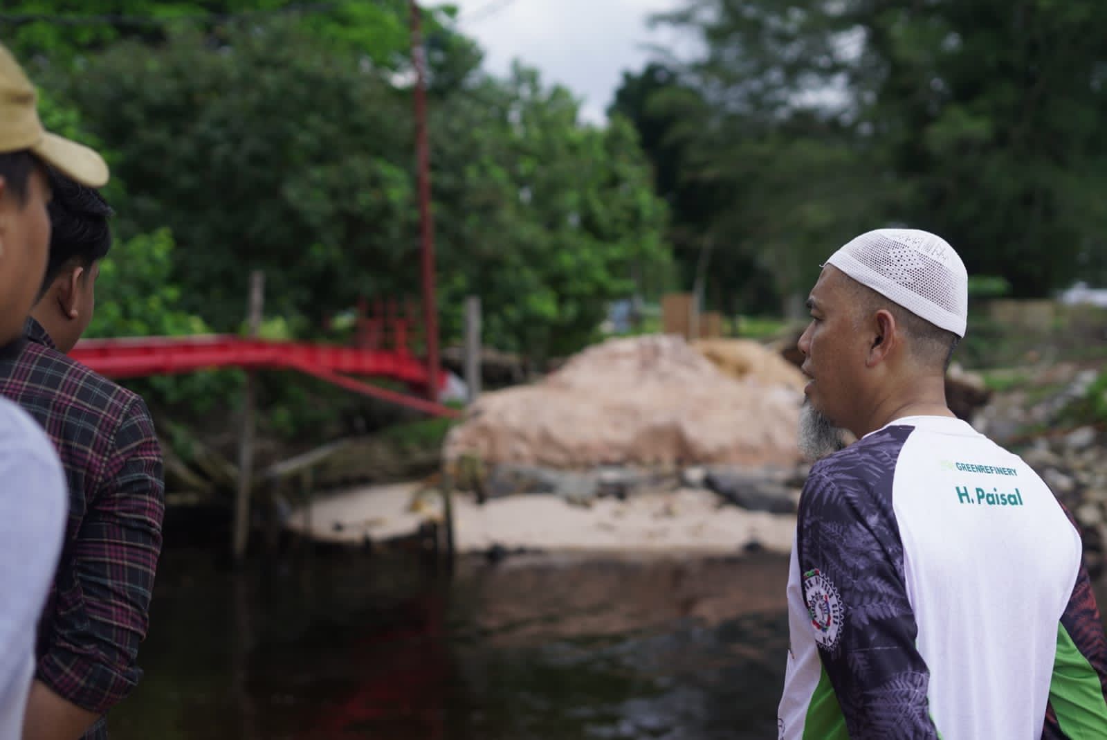 Tinjau Pembangunan Jembatan Di Jalan Mattaim Kelurahan Teluk Makmur. Wali Kota Dumai Sampaikan Pembangunan Jembatan Yang Baru Sedang Digesa
