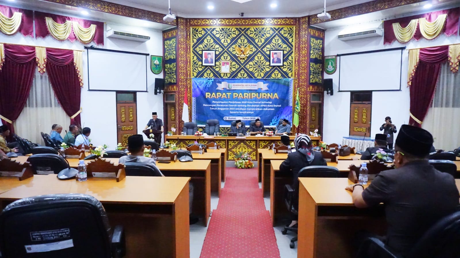 Hadiri Rapat Paripurna, Wali Kota Sampaikan Penjelasan Ranperda Tentang Perubahan APBD Kota Dumai TA 2023