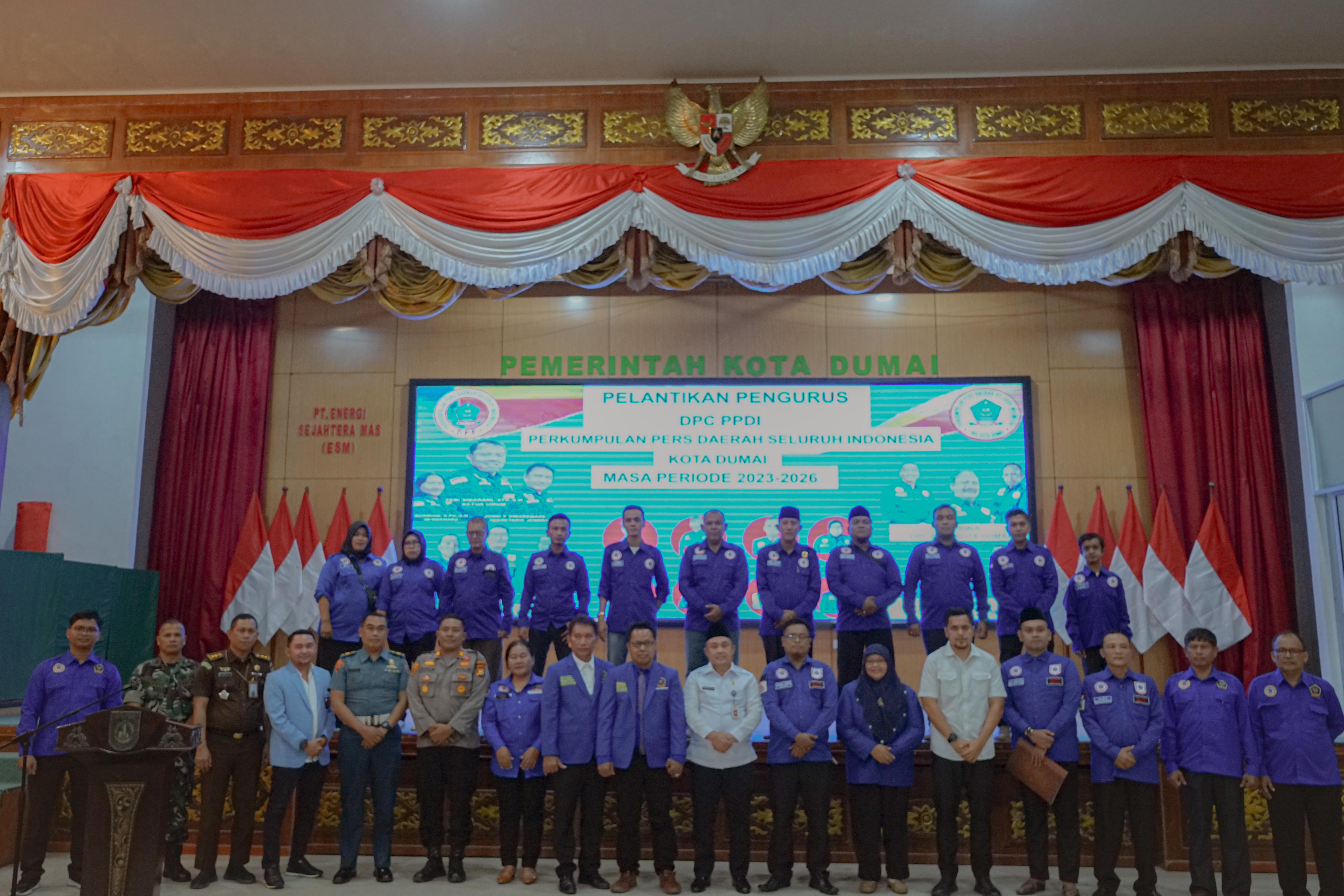 Asisten III Hadiri Pelantikan DPC PPDI Kota Dumai, Menjaga Profesionalisme Pers Demi Kemajuan Kota