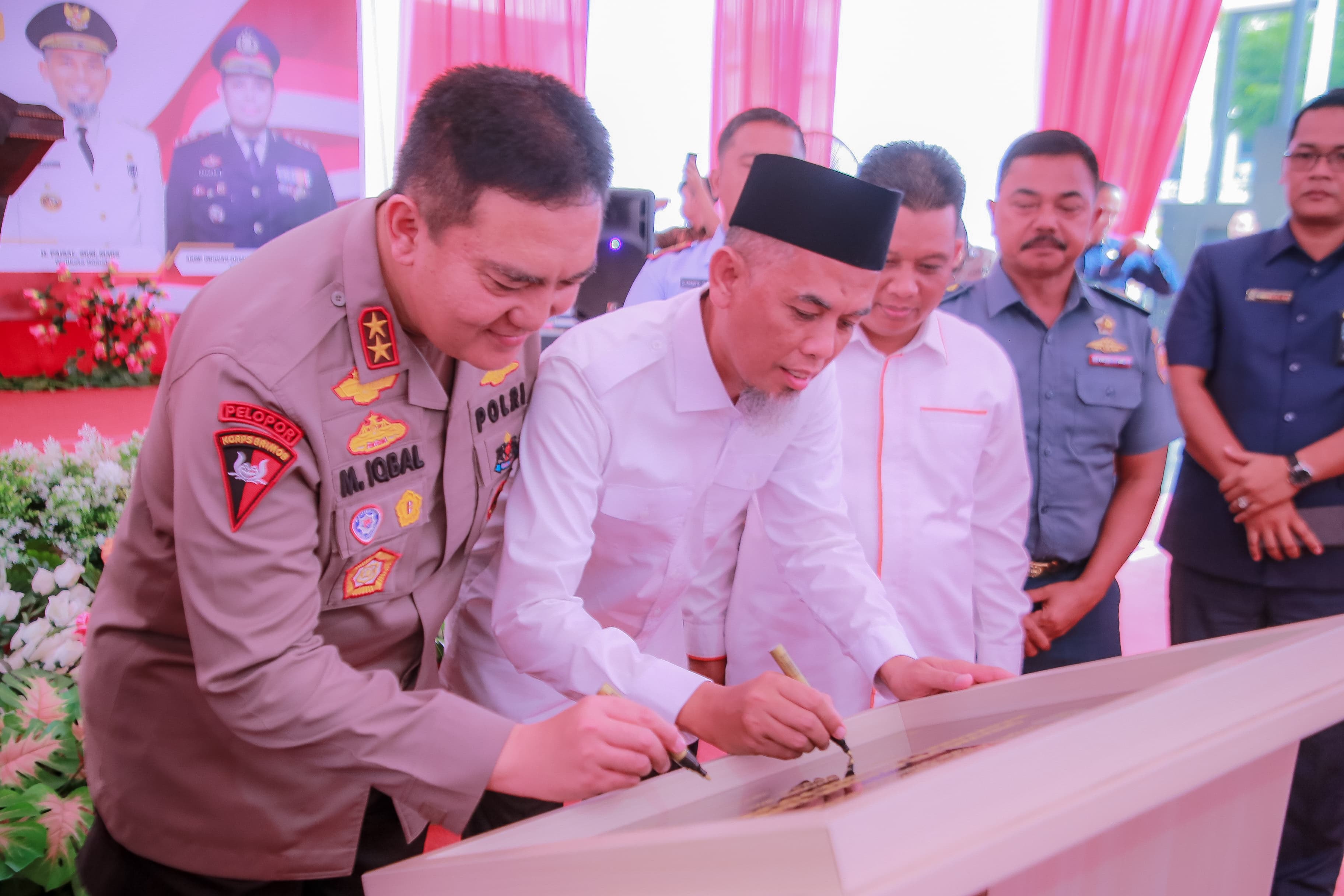 Peresmian Gedung Pelayanan Terpadu Wicaksana Laghawa oleh Kapolda Riau dan Wali Kota Dumai: Langkah Majukan Pelayanan Publik