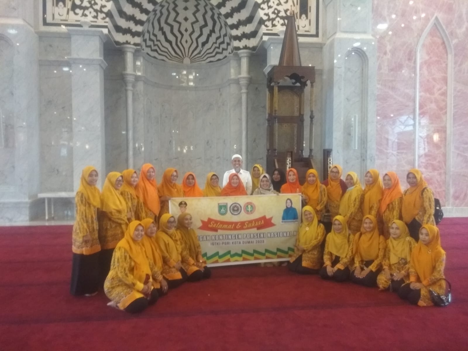 Lepas Keberangkatan Kontingen IGTKI Kota Dumai untuk Mengikuti Ajang Porseni Tingkat Nasional, Ini Pesan Wali Kota Dumai