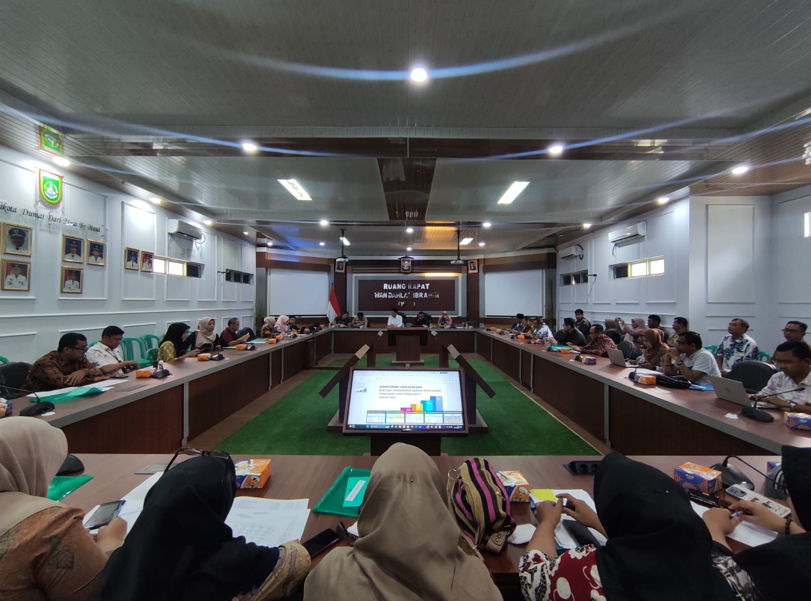 Wali Kota Dumai Dorong Akuntabilitas dan Transparansi Dana Publik Melalui Monev Pendapatan Daerah