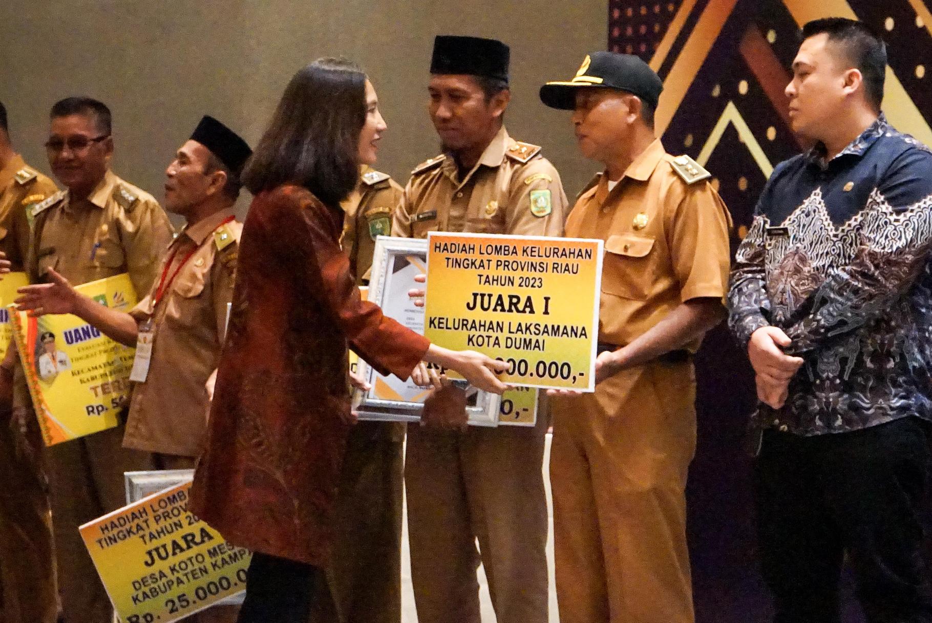 Kelurahan Laksamana dan LPM Kelurahan Rimba Sekampung Torehkan Prestasi Di Level Provinsi Riau 
