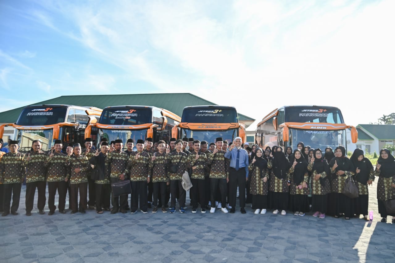 Lepas Keberangkatan Rombongan Kafilah Dumai Menuju MTQ XLI Provinsi Riau di Inhu, Ini Pesan Wali Kota Dumai