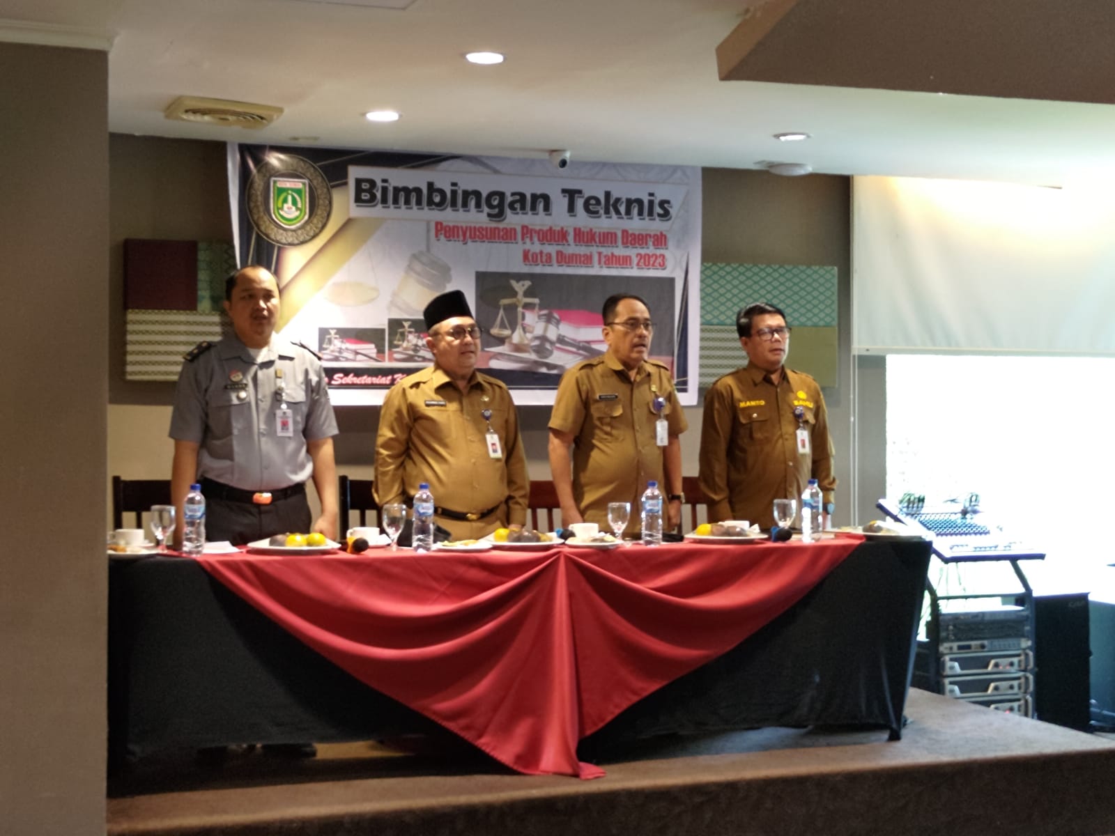 Inovasi Hukum Kota Dumai: Asisten III Hadiri Bimtek Penyusunan Produk Hukum Tahun 2023