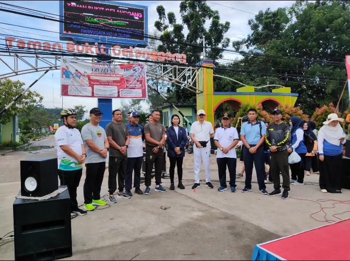 Peringati Hari Pahlawan, Sekdako Dumai Lepas dan Ikuti Fun Cross Country Bersama 800 Peserta Gowes