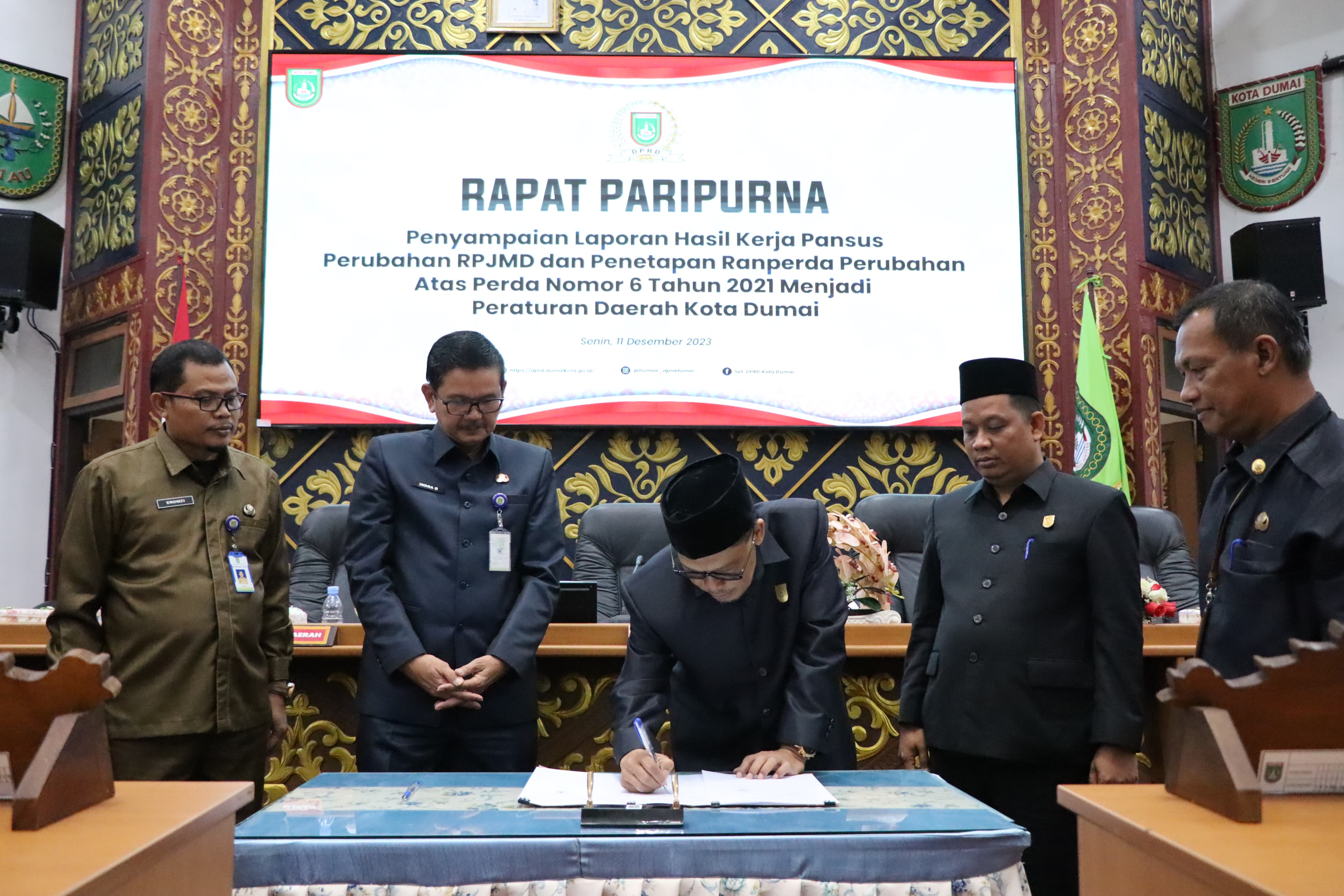 Ranperda Perubahan RPJMD Kota Dumai Tahun 2021-2026 Disetujui, Sekdako Dumai Apresiasi DPRD Kota Dumai