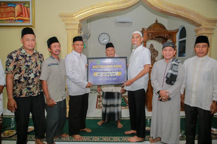 Laksanakan Safari Maghrib Di Masjid Nurul Islam Kel. Bangsal Aceh, Wali Kota Dumai Sampaikan Beberapa Pesan 
