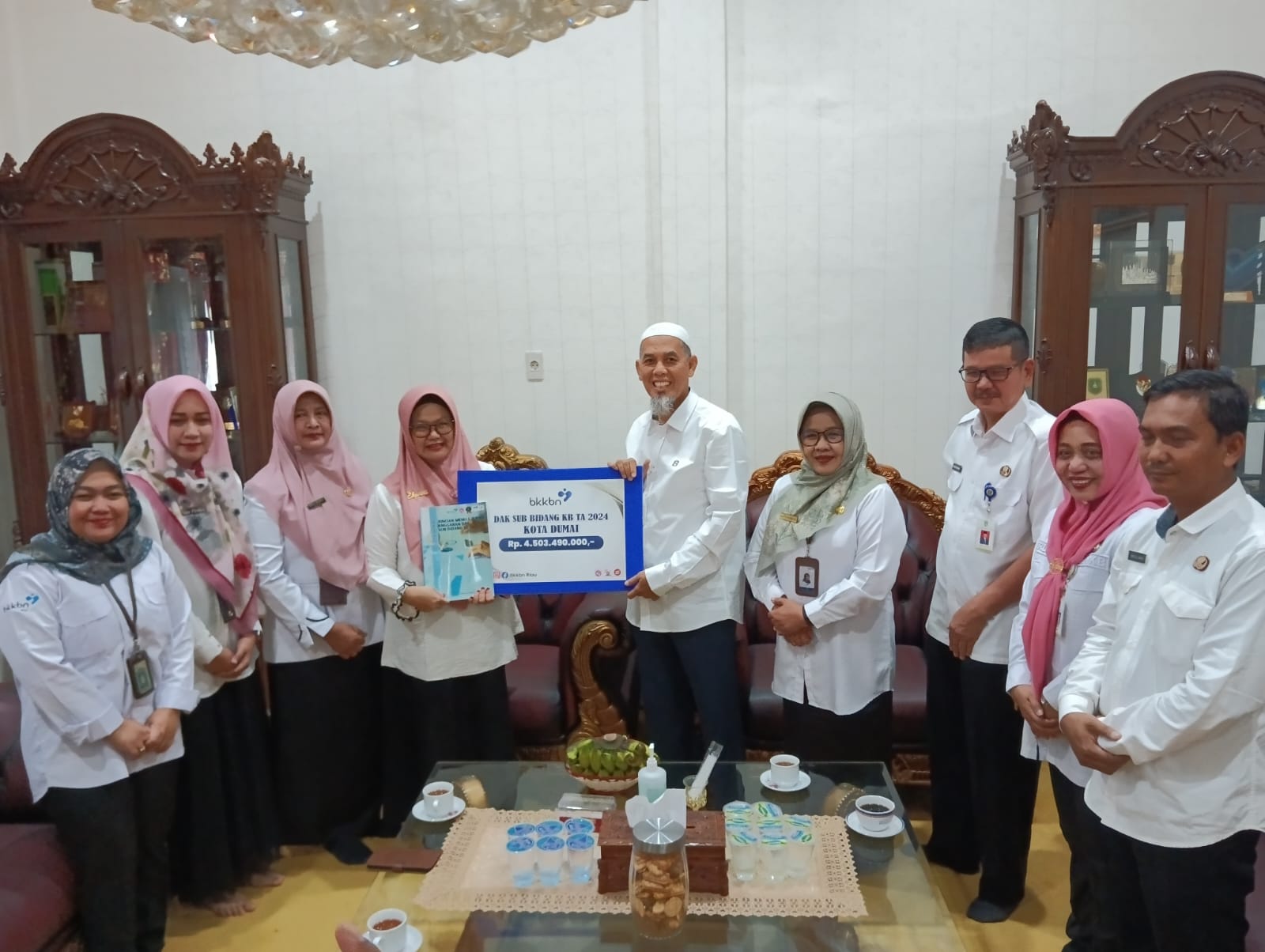 Wali Kota Dumai Terima Platform DAK Sub Bidang KB Senilai 4 Setengah Milyar