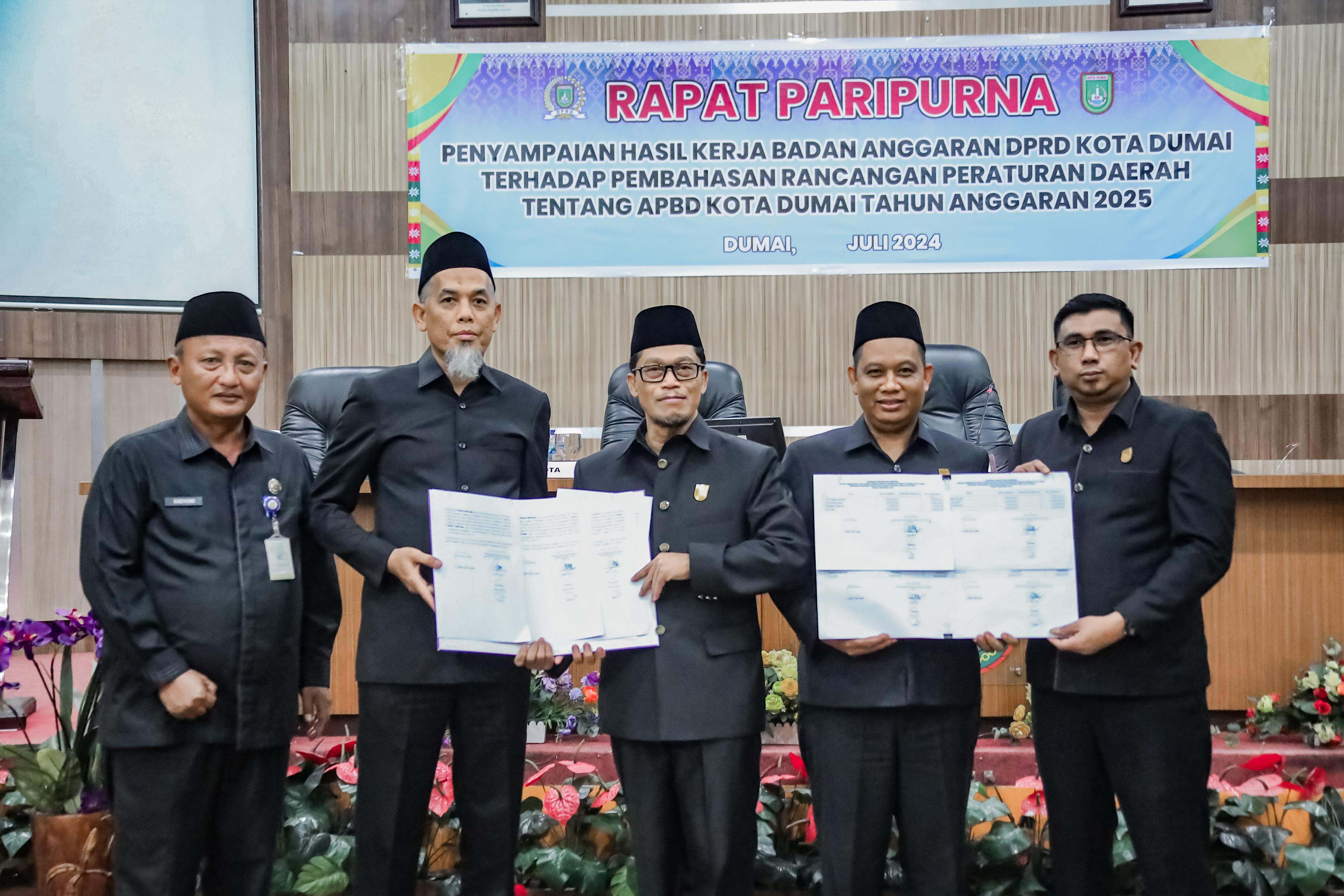 DPRD Kota Dumai Setujui Ranperda APBD Tahun 2025 Untuk Disahkan