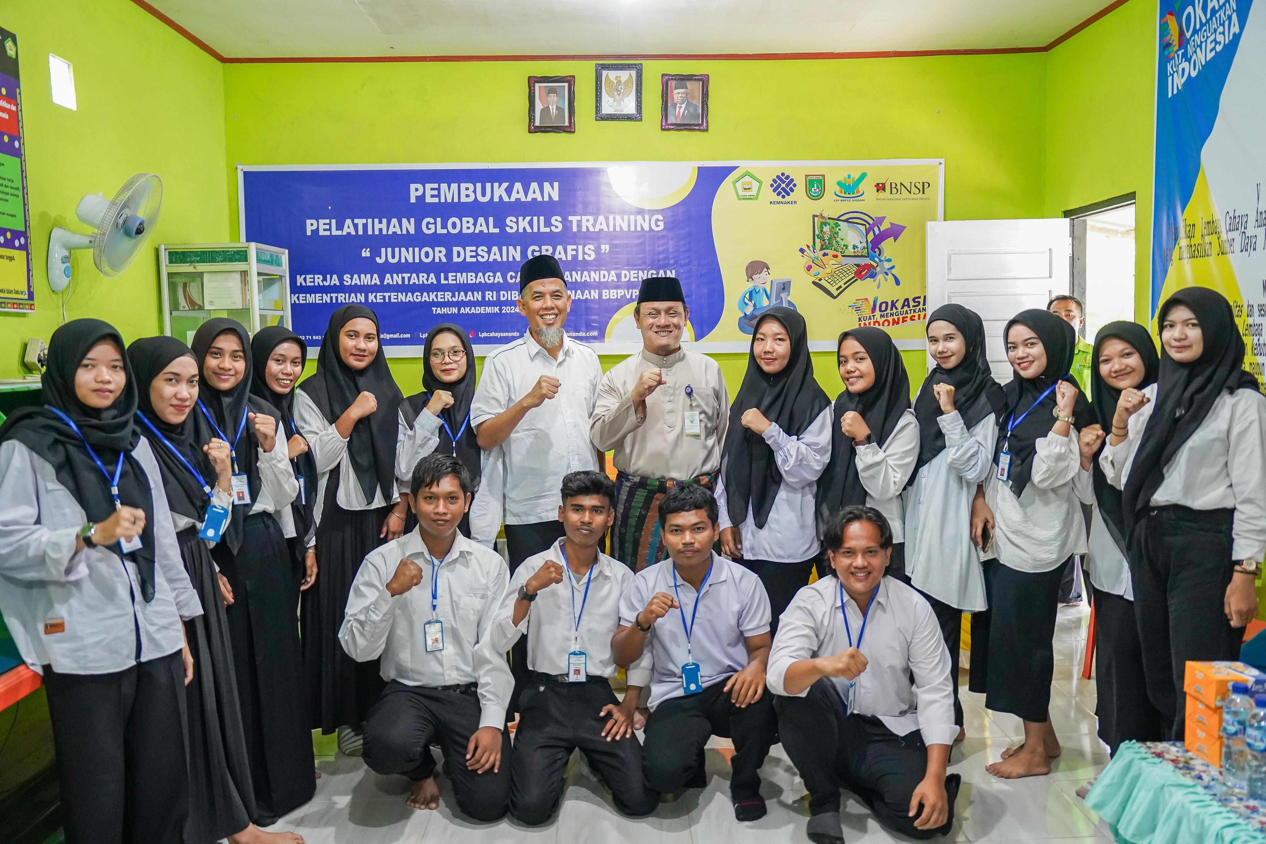 Program Global Skills Training Desain Grafis LPK Cahaya Ananda Resmi Digelar, Wako: Ciptakan SDM Dumai Berdaya Saing