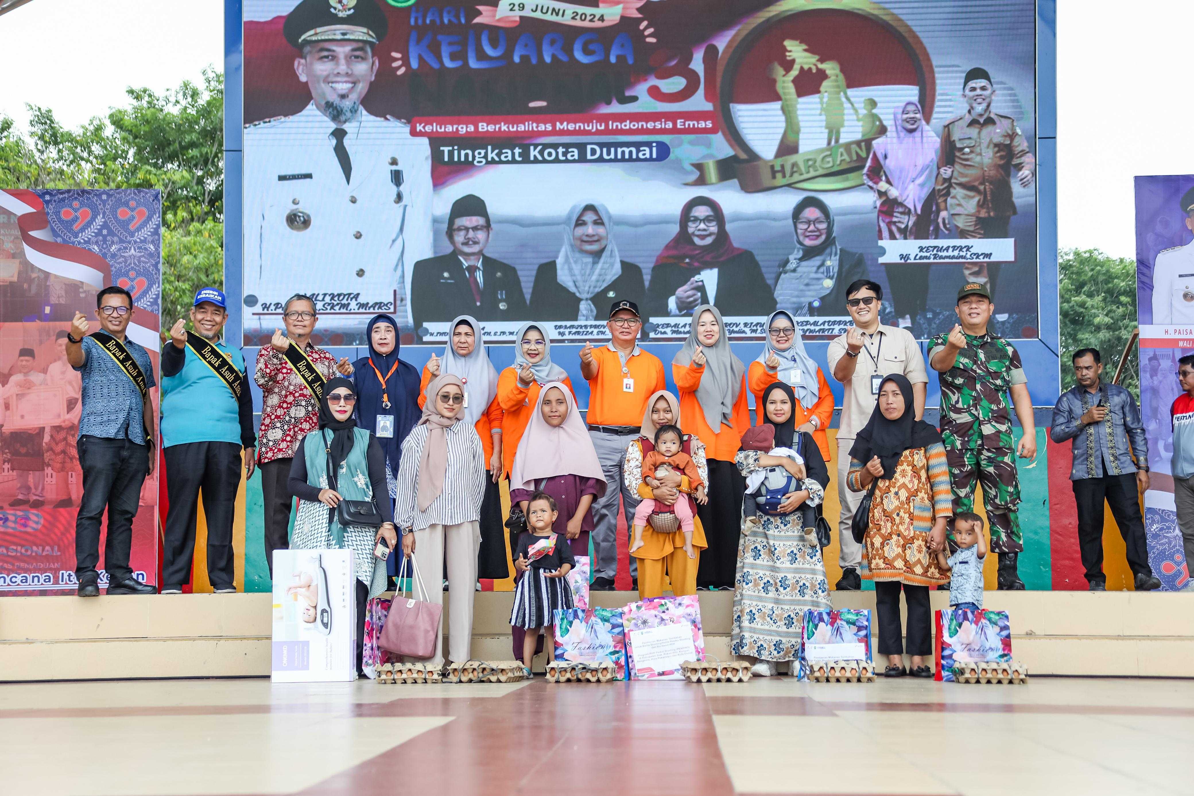 Hari Keluarga Nasional Kota Dumai Diikuti Peserta Dari Remaja Hingga Lansia