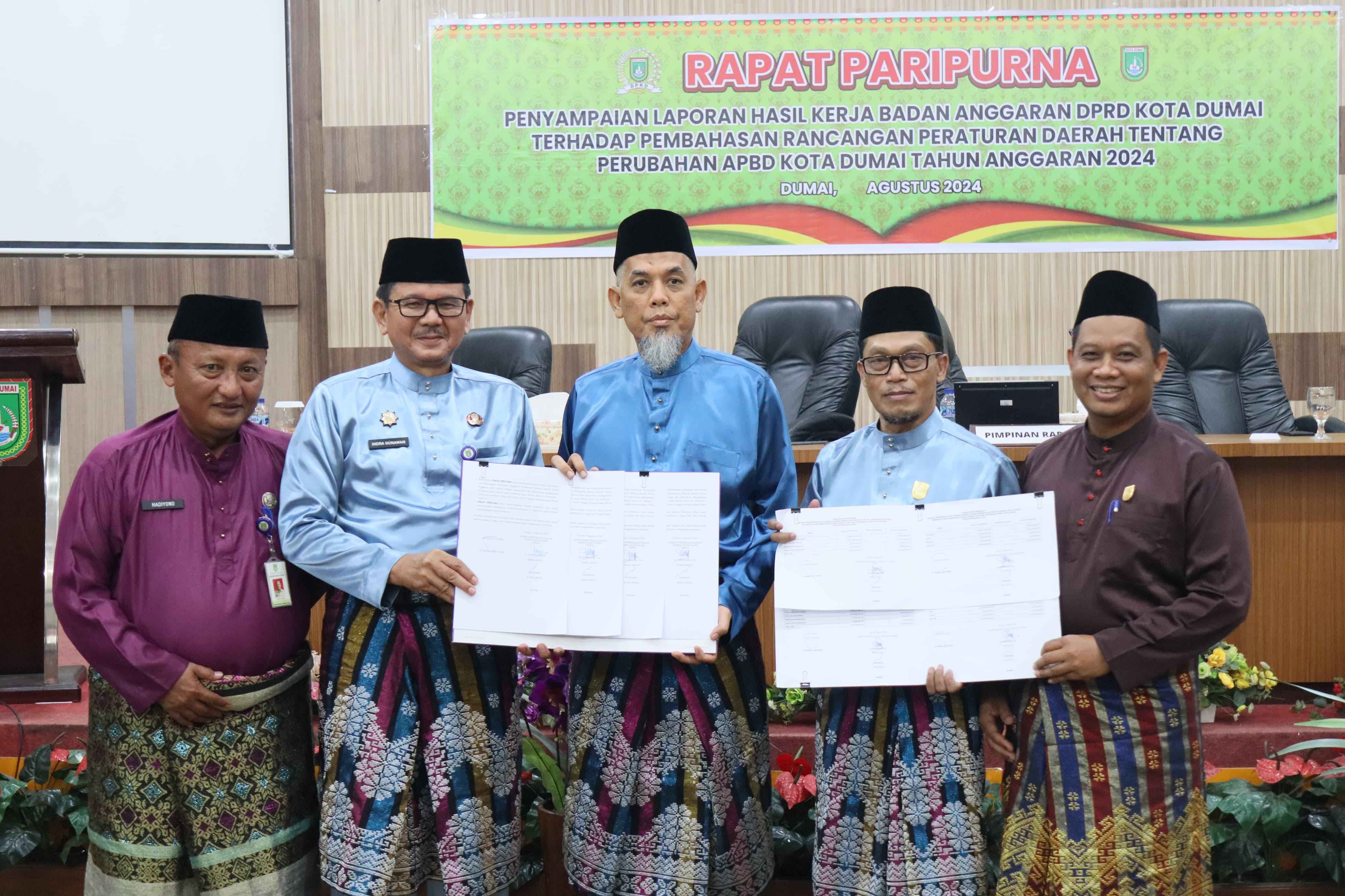 Rapat Paripurna Laporan Pembahasan Ranperda APBD Perubahan TA 2024, Wako Apresiasi Totalitas Kinerja Banggar DPRD Dumai