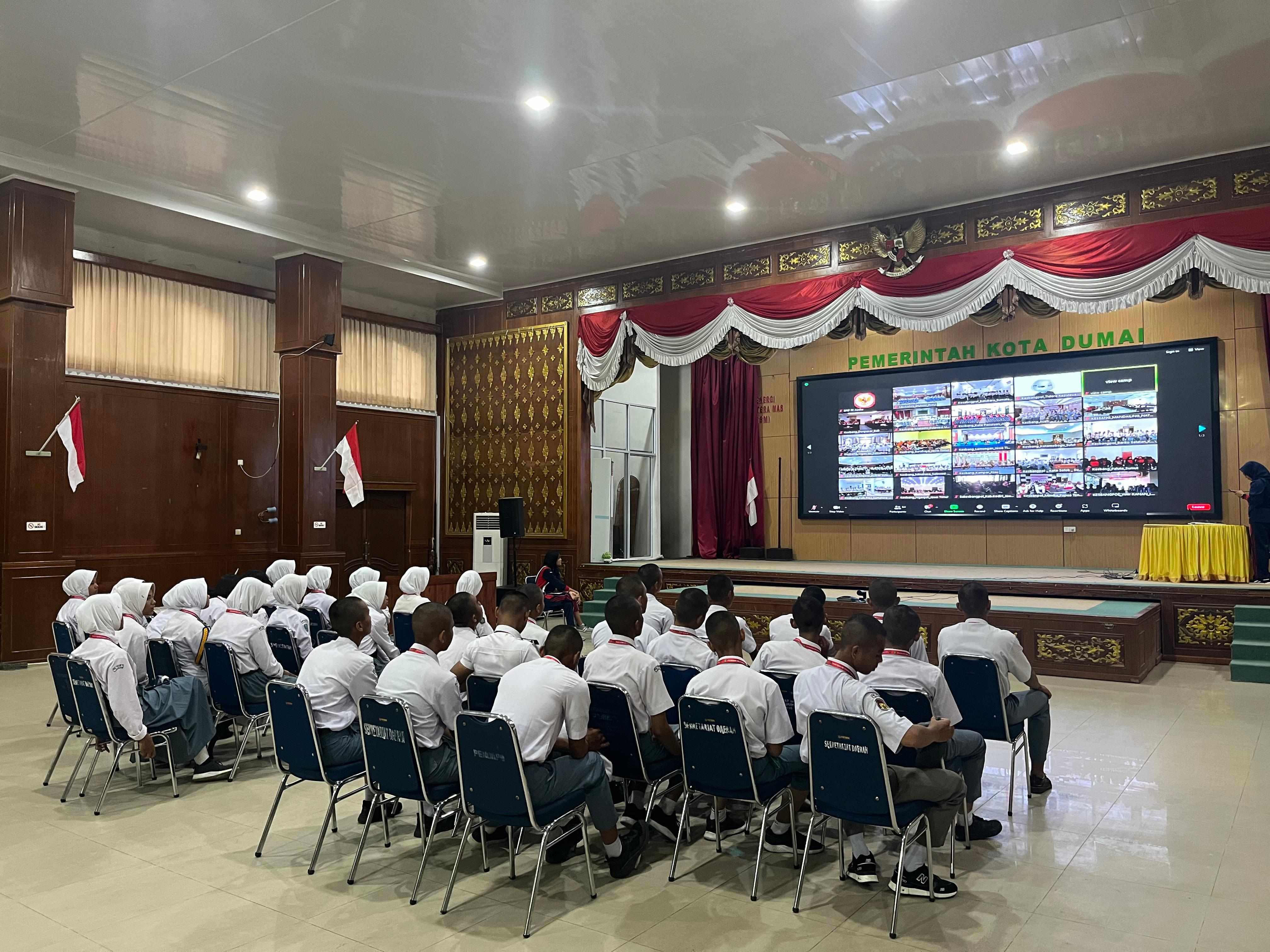 35 Orang Calon Paskibraka Kota Dumai Ikuti Pembekalan Ideologi Pancasila Secara Daring Oleh Badan Pembinaan Ideologi Pancasila RI