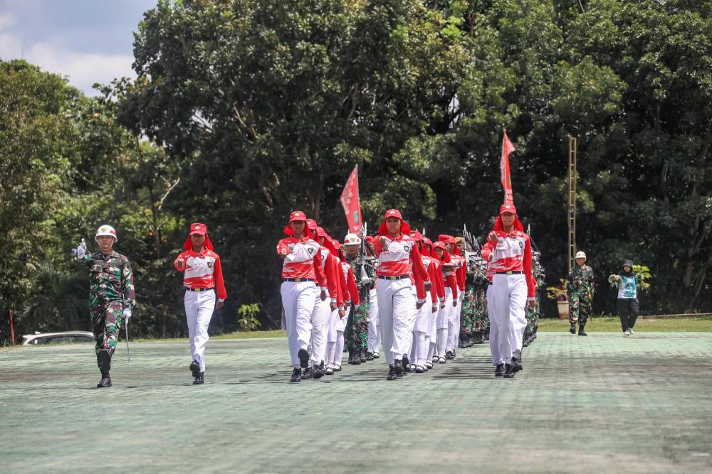 Paskibraka Kota Dumai Laksanakan Gladi Bersih untuk Persiapan Upacara HUT RI ke-79
