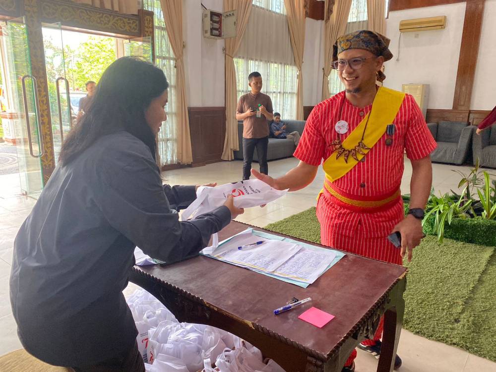 Yuk Intip Souvenir Tamu Undangan Pemko Dumai Saat Menyaksikan Upacara Peringatan Detik-Detik Proklamasi