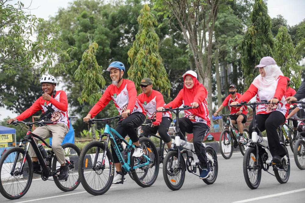 Perdana Digelar, Fun Bike Dan Riding Kebangsaan Kota Dumai Tarik Antusias Besar Dari Ribuan Masyarakat Yang Bersepeda Dan Bermotor Ria