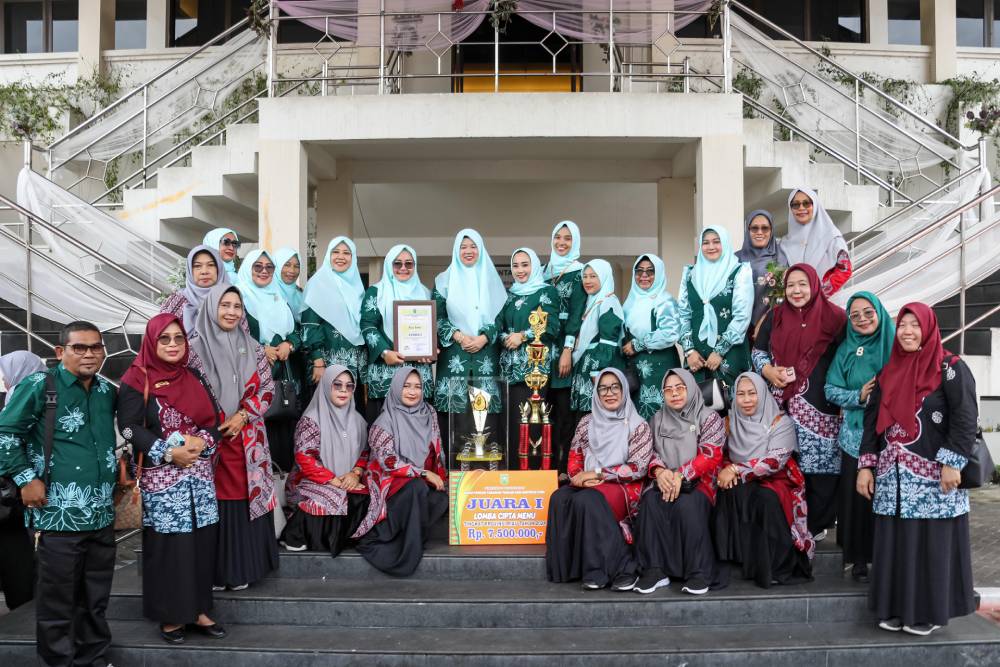 Kembali Rebut Piala Bergilir, TP PKK Bersama DKPP Dumai Raih Juara I Lomba Cipta Menu B2SA Festival Pangan Lokal Tingkat Provinsi Riau 2024