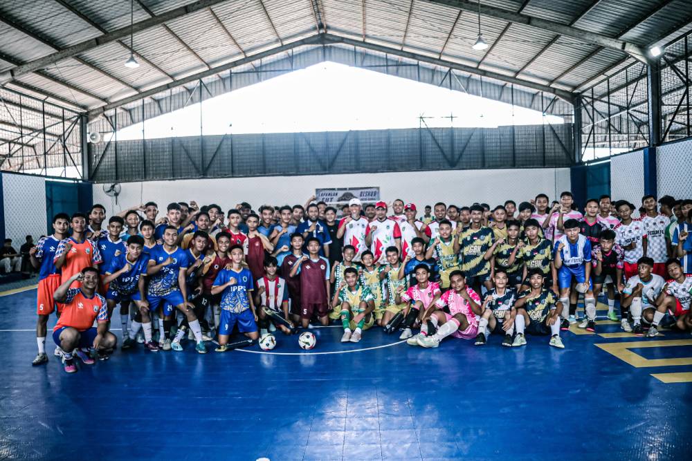 Wako Resmikan Lapangan Futsal Wahana Dishub Dumai Sekaligus Pembukaan Kejuaraan Futsal Askot PSSI Dumai