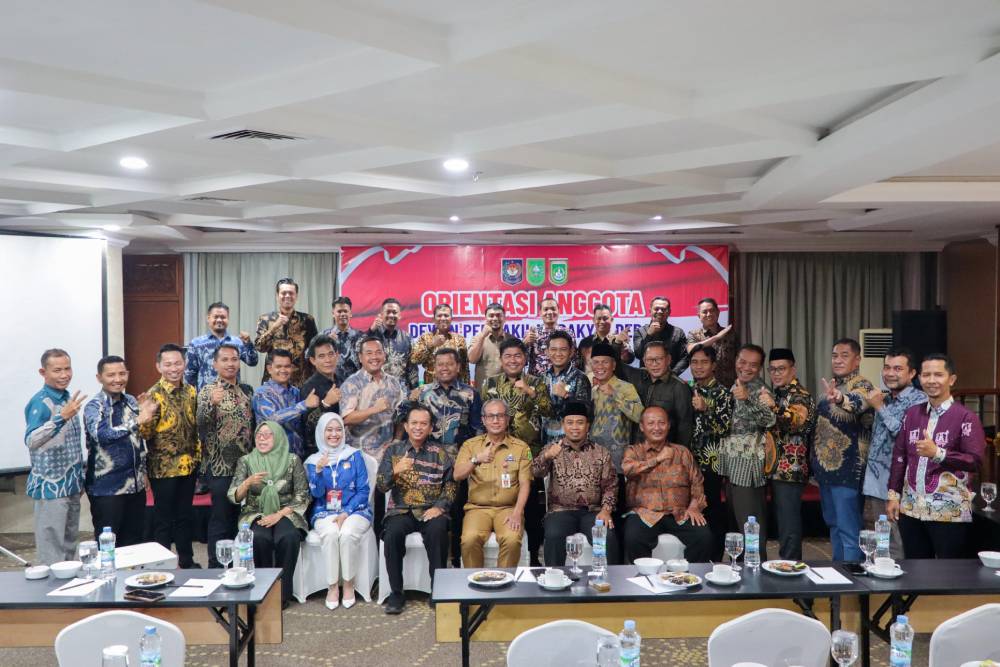 Diberikan Perbekalan Pelaksanaan Tugas, Fungsi Dan Wewenang, 35 Anggota DPRD Kota Dumai Terima Orientasi Dari Kepala BPSDM Provinsi Riau
