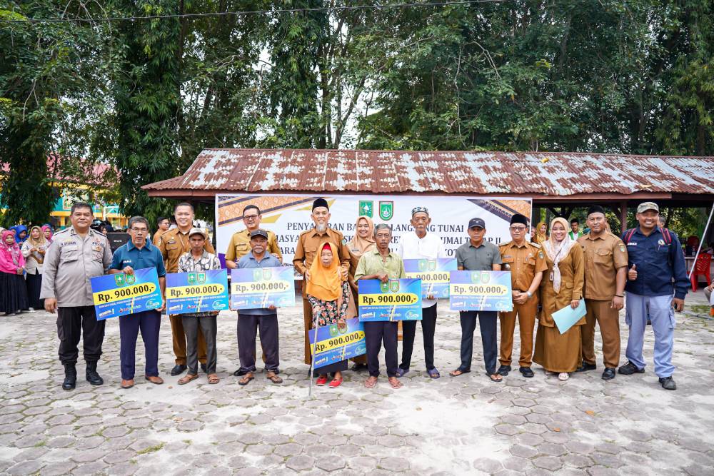 563 Masyarakat Dumai Timur Terima Bantuan Langsung Tunai dari Pemerintah Kota Dumai