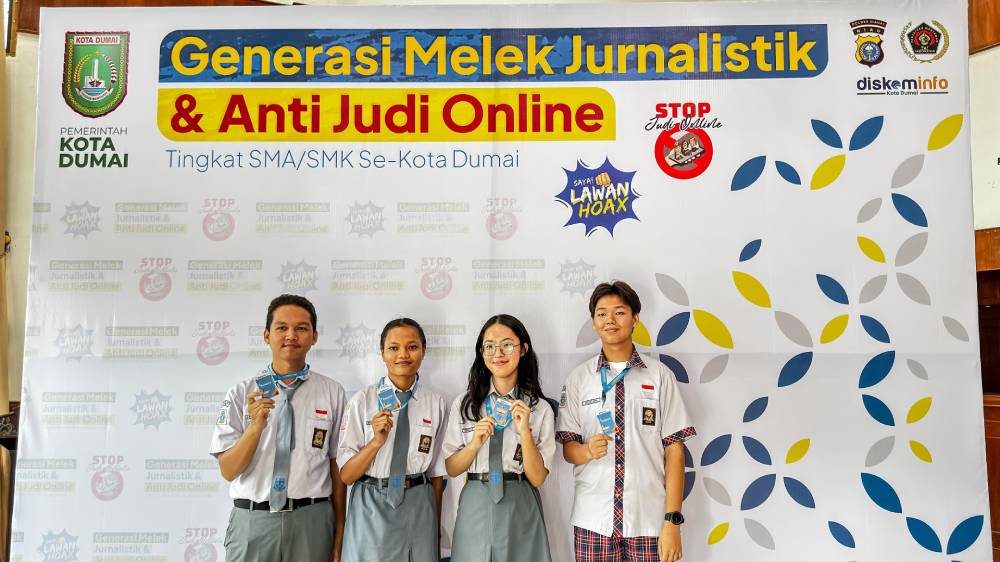 Siswa SMA dan SMK se-Kota Dumai Antusias Ikuti Sosialisasi Generasi Melek Jurnalistik dan Anti Judi Online