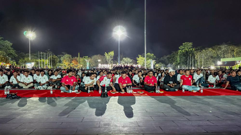 Ribuan Masyarakat Kota Dumai Padati Taman Bukit Gelanggang Untuk Dukung Penuh Timnas Indonesia Lolos Piala Dunia 2026